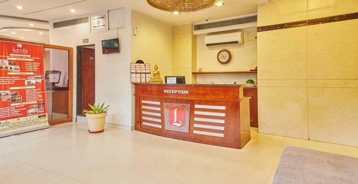 Treebo Trend Hotel Parker Αχμπανταμπάντ Εξωτερικό φωτογραφία